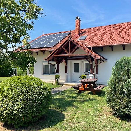 Frankie Holiday Apartment III. Balatongyörök Dış mekan fotoğraf