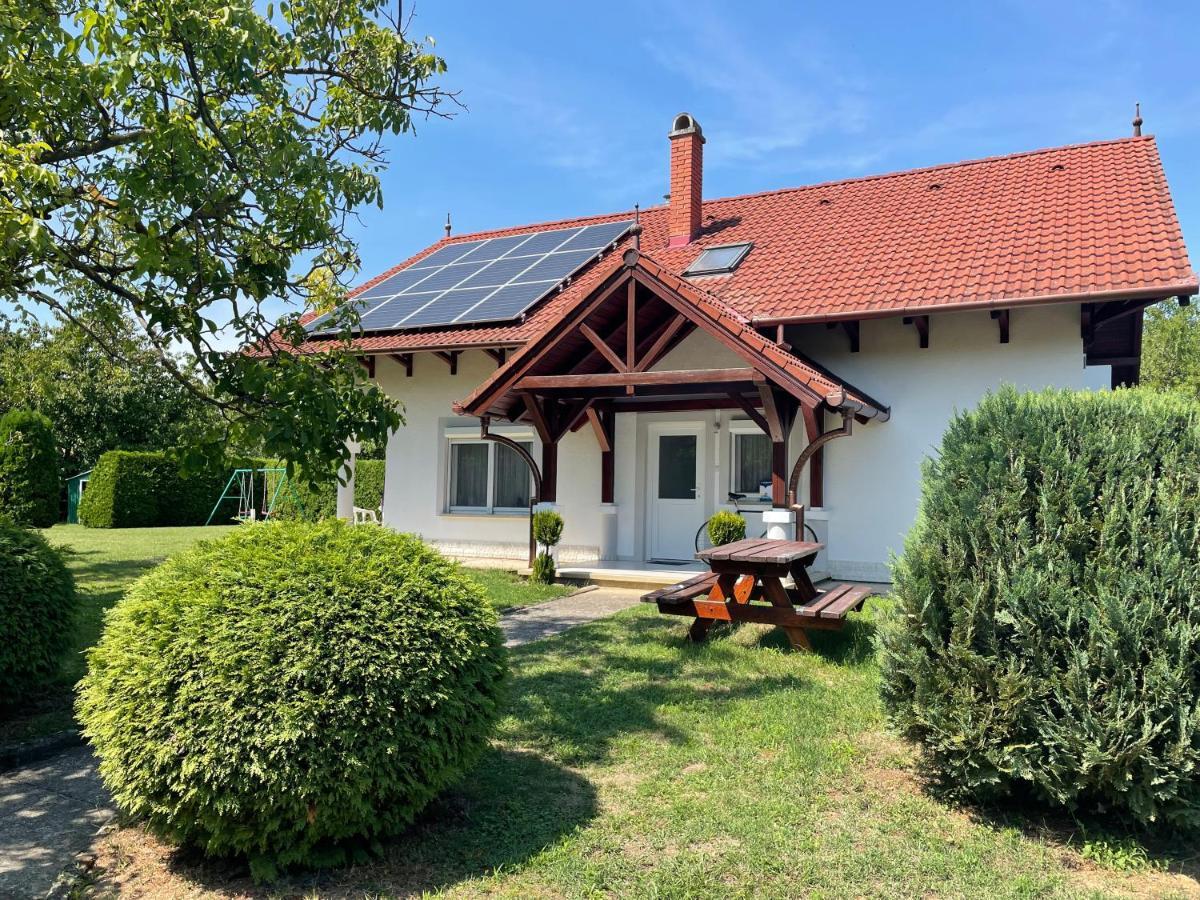 Frankie Holiday Apartment III. Balatongyörök Dış mekan fotoğraf