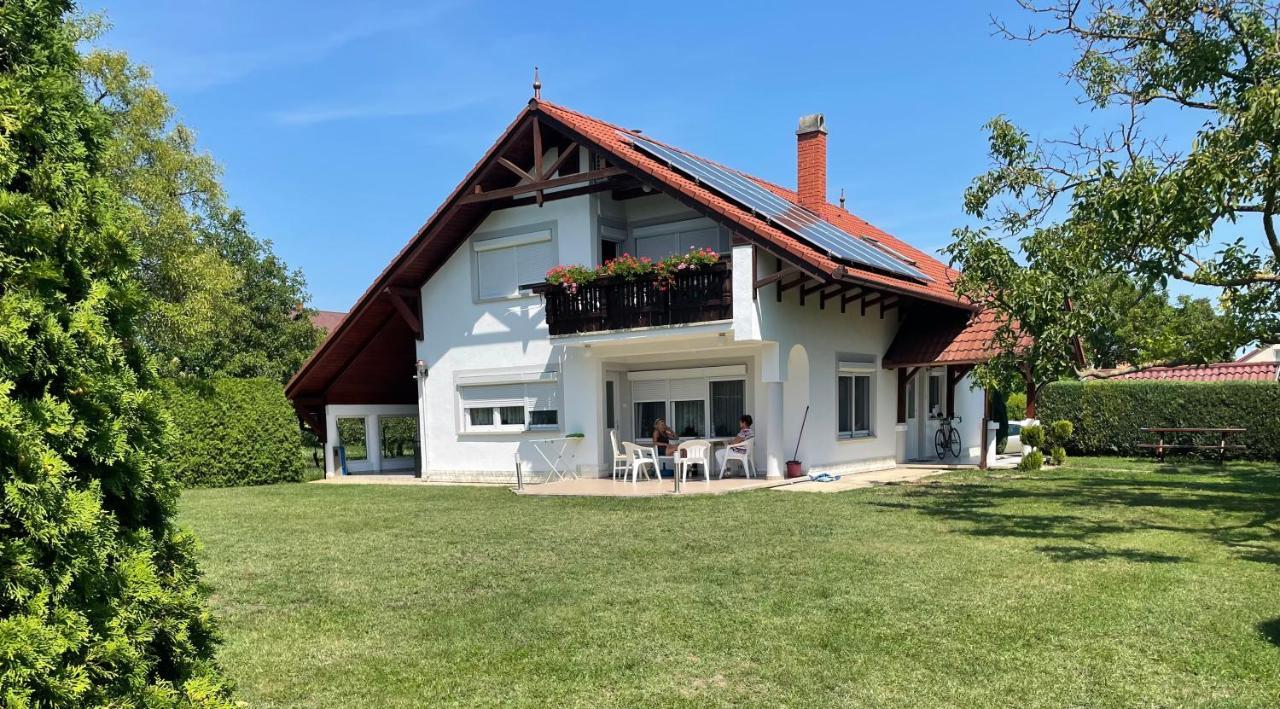 Frankie Holiday Apartment III. Balatongyörök Dış mekan fotoğraf